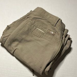 The North Face Mens Sz. 36 Khaki Cargo Pants